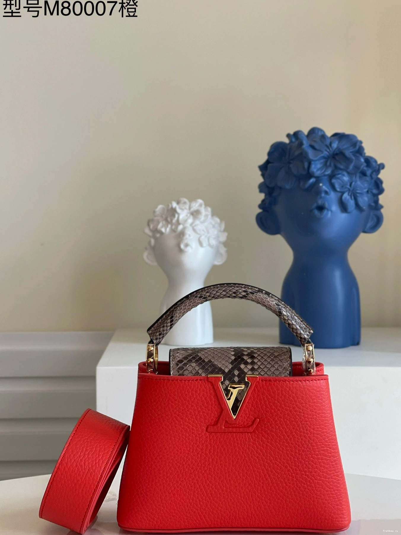 Frstbag ru CAPUCINES VUITTON LOUIS MINI 0731